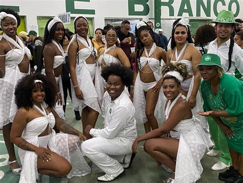 Camisa Verde E Branco Define Samba Enredo Para O Carnaval 2023