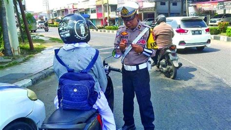 Operasi Patuh Selawah Kendaraan Ditilang Dan Teguran