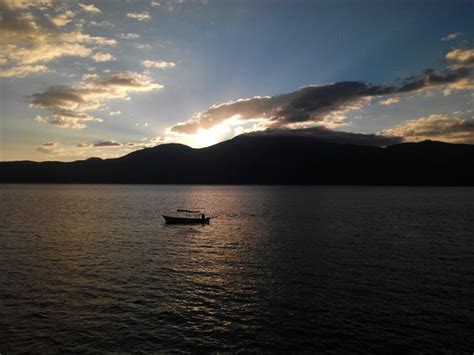 Lago De Coatepeque El Salvador Celestial Outdoor Sunset