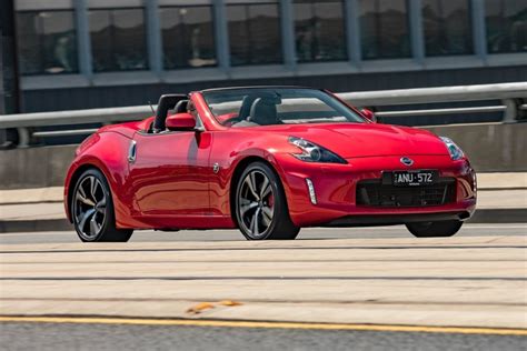 Nissan Z Roadster Review