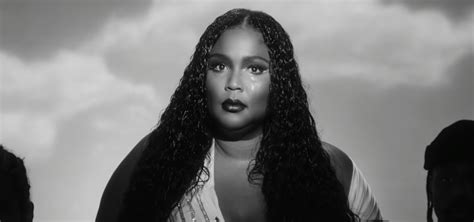 Lizzo Drops Music Video For New Song ‘cuz I Love You Watch Here