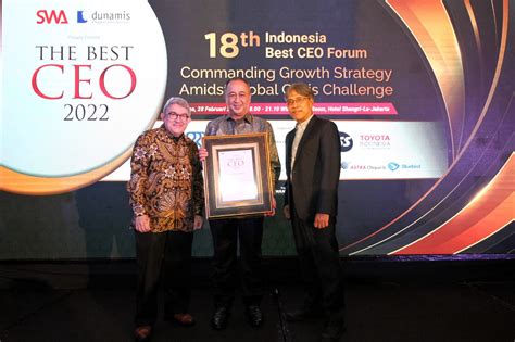 Dirut Bni Raih Penghargaan The Best Ceo With Distinction The