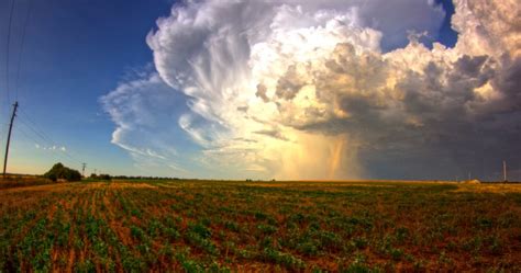 Storm Photography Tips (With 10 Stunning Examples) | Light Stalking