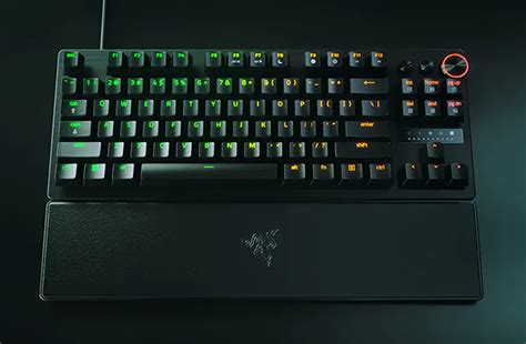 Razer Wired Huntsman V3 Pro TKL Analog Optical Mech Gaming RZ03