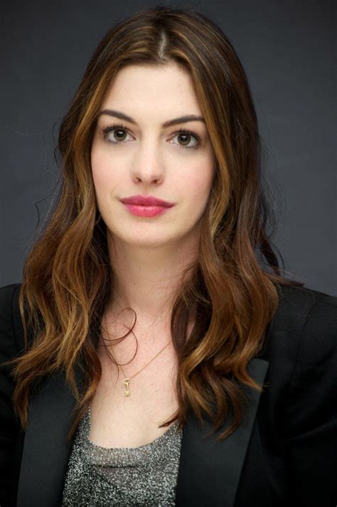 Anne Hathaway Pictures Facts Info 120 Photos Hermosas Celebridades