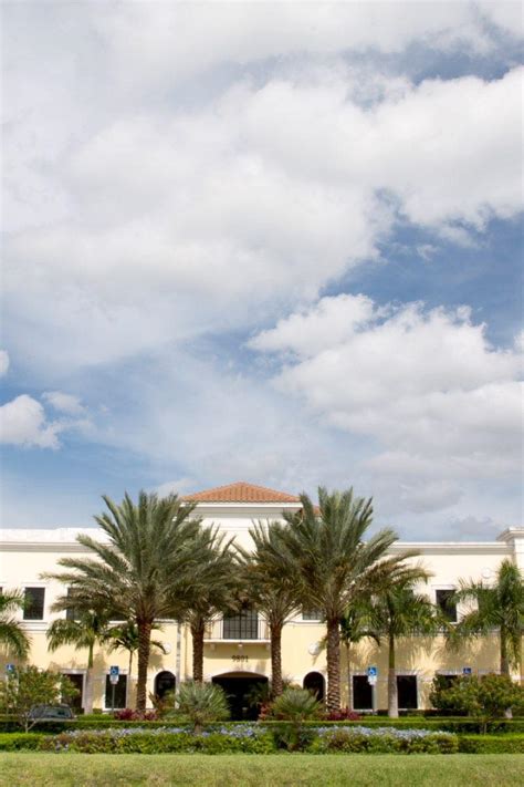 South University West Palm Beach (Royal Palm Beach), FL Campus