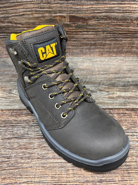 P91672 Men S Striver Lace Up Steel Toe Work Boot By Caterpillar Rushing Boots