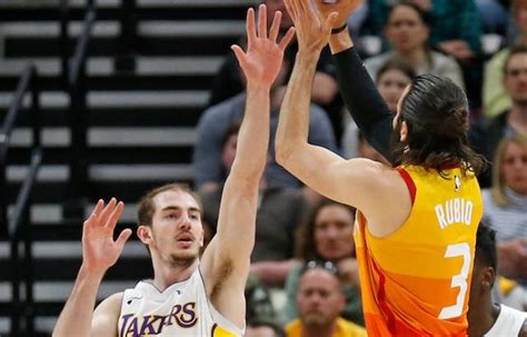 Lakers Vs Jazz Tv Info Preview L A Tries To Play Spoiler To