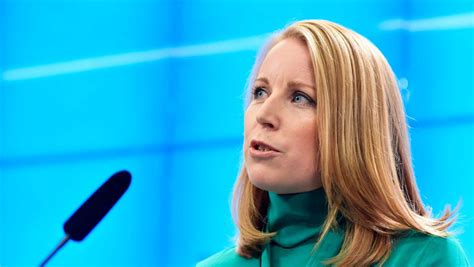 Nwt Annie Lööf Ger Upp Sonderingsförsök