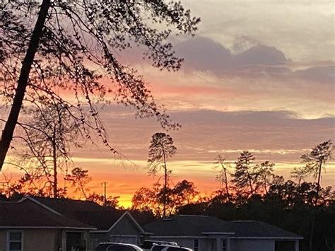 Beautiful Sunset In Ocala Neighborhood Ocala