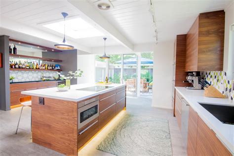 Midcentury Modern Kitchen Renovation with Destination Eichler - Atomic ...