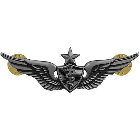 Army Flight Surgeon Badge | USAMM