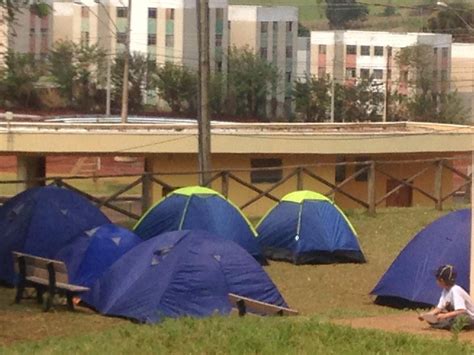 Grupo Escoteiro Padre Anchieta Faz Acampamento No Parque Municipal De