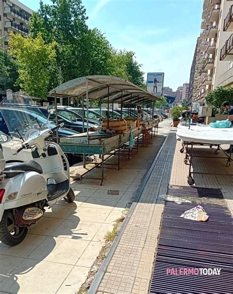 Viale Strasburgo Un Percorso A Ostacoli E Pieno Di Barriere