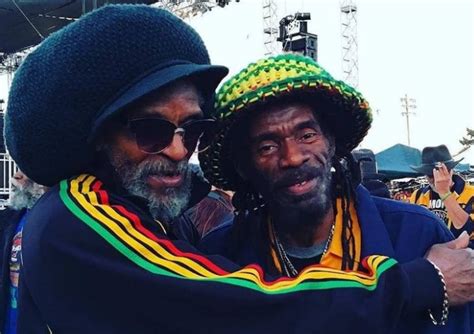 Morre Cecil Skelly Spence Do Grupo De Reggae Israel Vibration