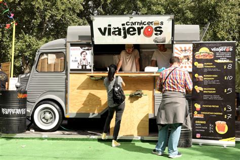 Fotos De Las Food Trucks De Las Fiestas Del Pilar Las Gastronetas Que