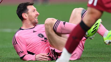 Fans Mock Lionel Messi Over Falklands And Call Him Thief After Hong Kong No Show World News