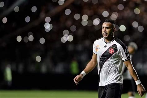 Payet Medel Hugo E Mais Vasco Encara O Crici Ma Novidades