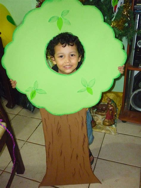 Como hacer un disfraz de arbol para niño Imagui