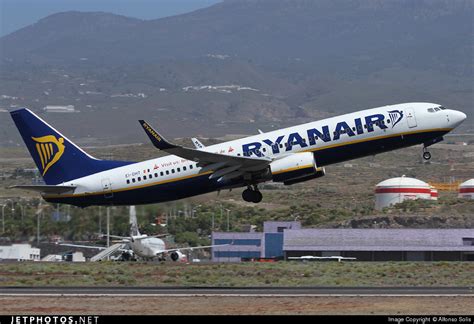 EI DHT Boeing 737 8AS Ryanair Alfonso Solis JetPhotos