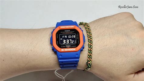 Casio G Shock DW 5610SC 2 YouTube