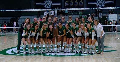 Bearcat Volleyball Captures 1st Conference Championship In Program