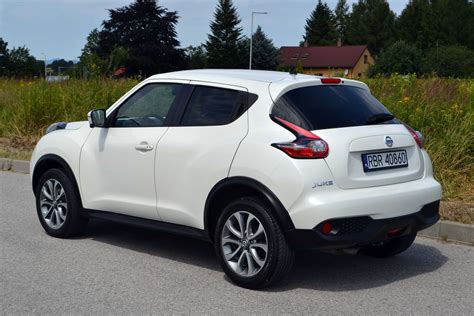 Nissan Juke benzyna 2016 bogate wyposażenie Krosno OLX pl