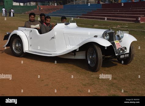 Cylinder Jaguar Engine Hi Res Stock Photography And Images Alamy