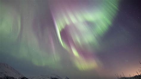 Northern Lights Dazzle In Over Half Dozen States New York Minnesota