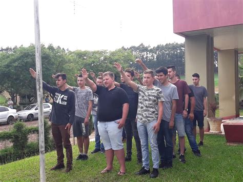 Ato Solene De Compromisso Bandeira Nacional E Entrega De Certificados