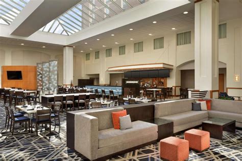 Embassy Suites Hotel Boston Logan Airport in Boston (MA) - Room Deals ...