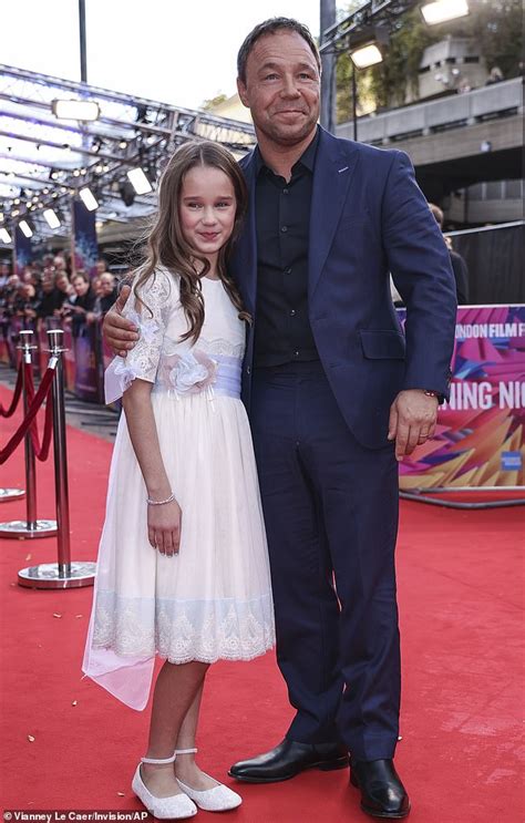 Matilda The Musicals Rising Star Alisha Weir Daily Mail Online