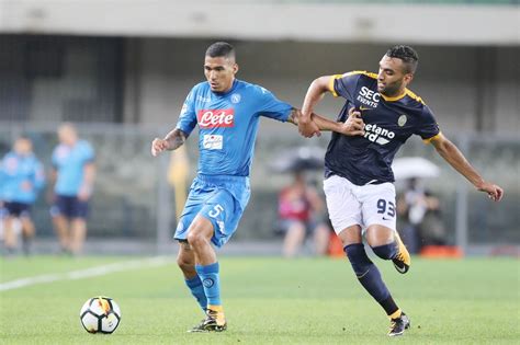 Calciomercato Verona Fares Rinnova Fino Al