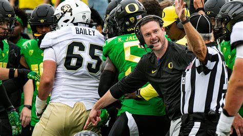 Oregon Ducks coach Dan Lanning previews matchup vs. Washington