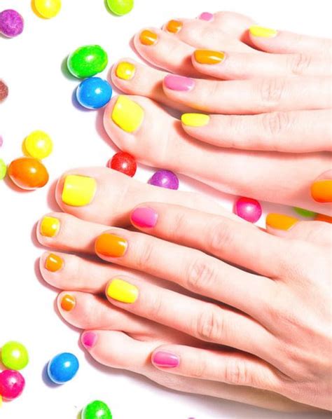 26 Elegant French Toenails Ideas To Try At Home Now