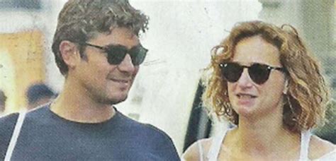 Riccardo Scamarcio La Nuova Fidanzata Identica A Valeria Golino