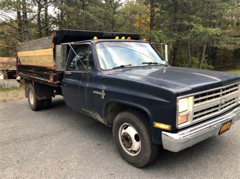 1987 CHEVY C30 2 WD Dump Truck Collector Classic 73k Miles Ramp Truck