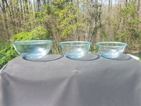 Pyrex Nesting Mixing Bowls Clear Glass Blue Tint Set Of 3 322