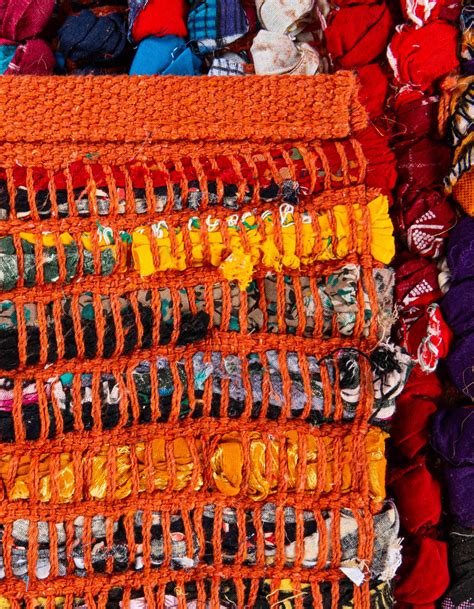 Multicolor 4' 1 x 6' 1 Hand Braided Chindi Rug | Rugs.com