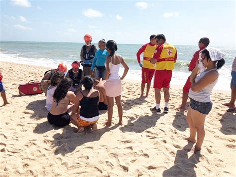 Homem morre afogado na praia de Gramame em João Pessoa Paraíba G1