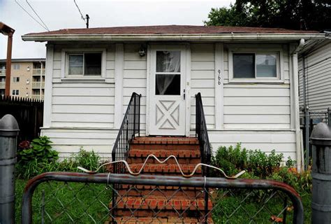 Author Recounts Story Of Haunted Bridgeport House Connecticut Post