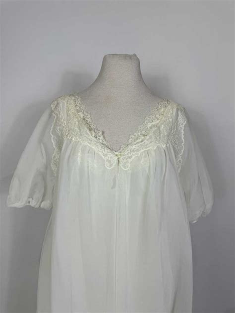 1960s Kayser White Chiffon Lace Trim Peignoir Slip An… Gem