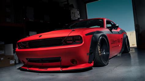 Dodge Challenger tuning car - backiee