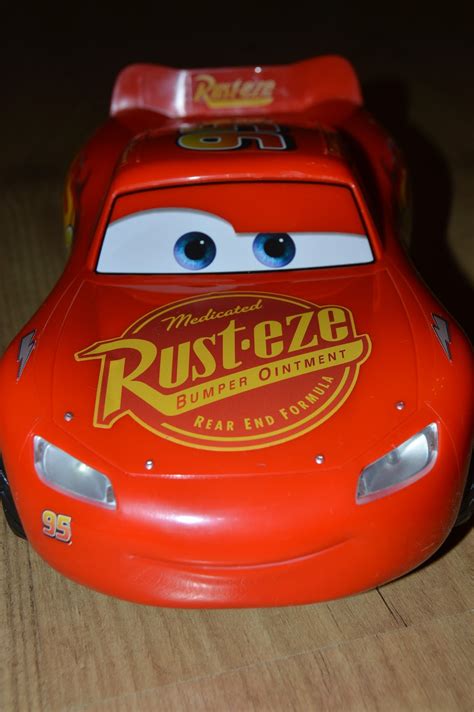 Cars 1 RC Lightning McQueen