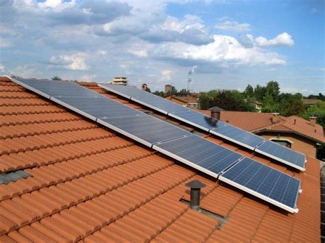 Come Montare Un Impianto Fotovoltaico Sul Tetto Fai Da Te Avg Energia