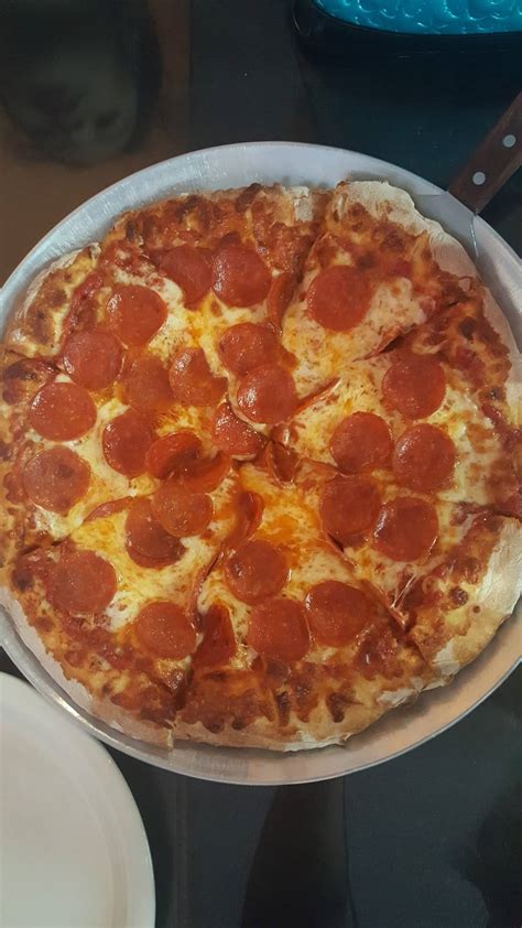 Michelangelo S Pizza Beer Meal Delivery 1331 E Chapman Ave