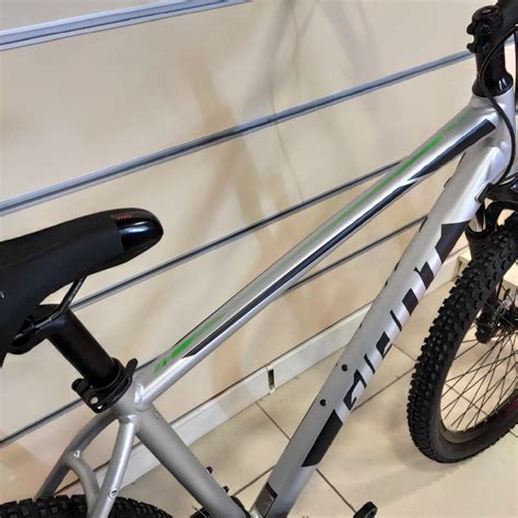 Giant Talon 2 - 27.5'' Gümüş