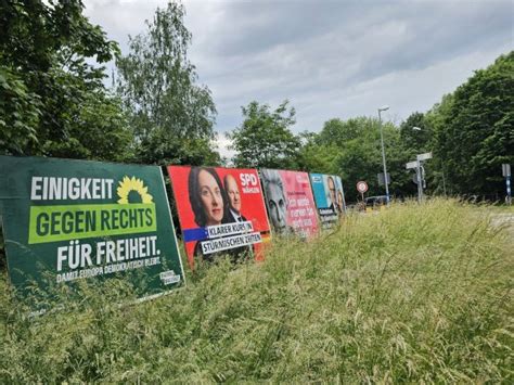 Staatsschutz Ermittelt Wahlplakate In Lage Mit Verfassungsfeindlichen