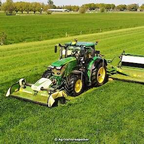 Krone John Deere R Met Krone Easycut Triples Trekkerweb Nl