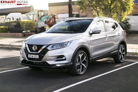 2020 Nissan Qashqai Ti Car Review